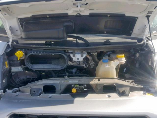 3C6TRVCG3KE526536 - 2019 RAM PROMASTER 白色 照片 7