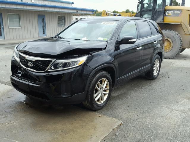 5XYKT3A67FG580189 - 2015 KIA SORENTO LX BLACK photo 2