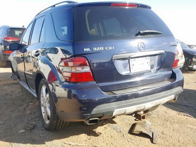 4JGBB22E98A324573 - 2008 MERCEDES-BENZ ML 320 CDI BLUE photo 3