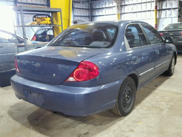 KNAFB121825188298 - 2002 KIA SPECTRA BA BLUE photo 4