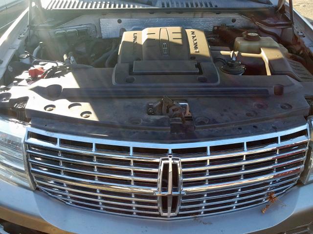 5LMFU27598LJ03268 - 2008 LINCOLN NAVIGATOR SILVER photo 7