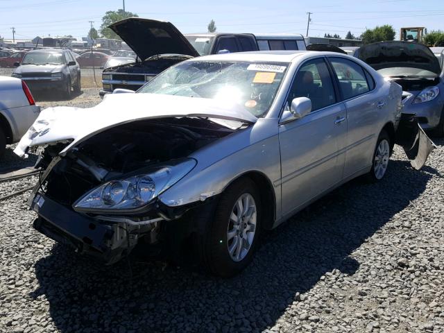 JTHBF30G920074427 - 2002 LEXUS ES 300 SILVER photo 2