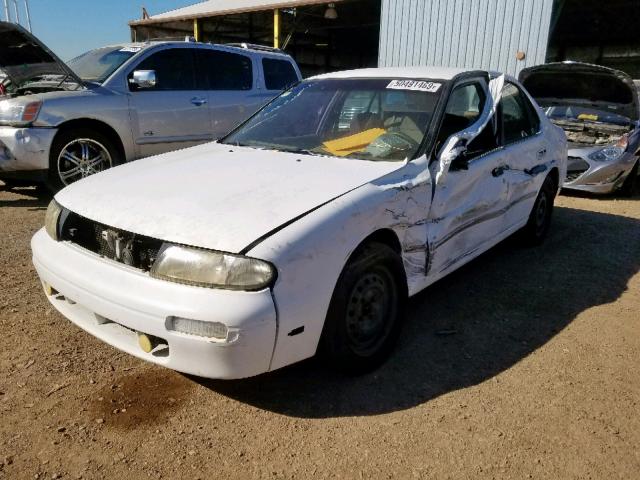 1N4BU31D4VC189201 - 1997 NISSAN ALTIMA XE WHITE photo 2