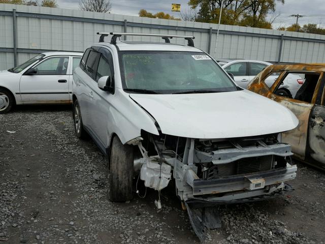 JA4AZ3A35EZ018558 - 2014 MITSUBISHI OUTLANDER WHITE photo 1