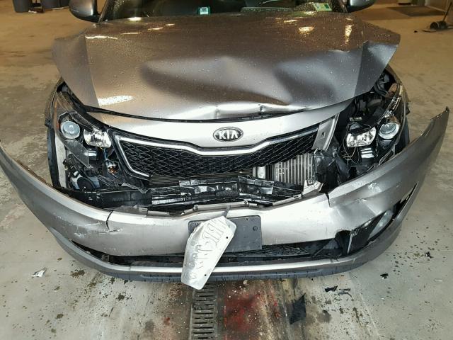 5XXGR4A64DG229235 - 2013 KIA OPTIMA SX GRAY photo 7