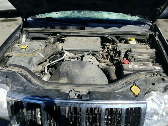 1J8HR58N05C640987 - 2005 JEEP GRAND CHER GRAY photo 7