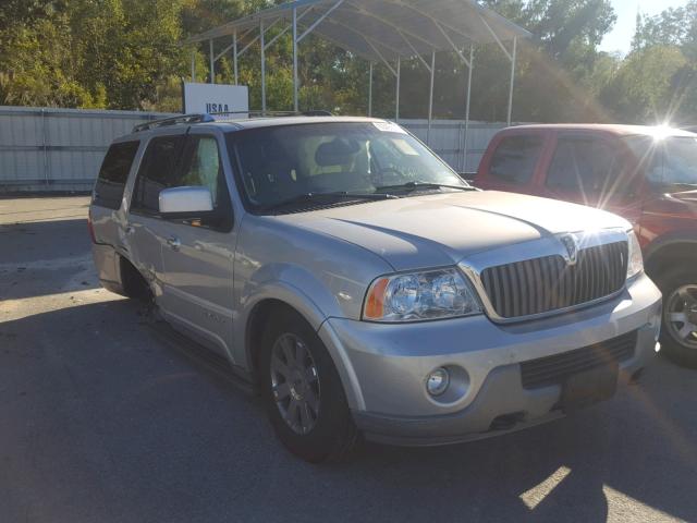 5LMFU27R44LJ31377 - 2004 LINCOLN NAVIGATOR Күміс фото 1