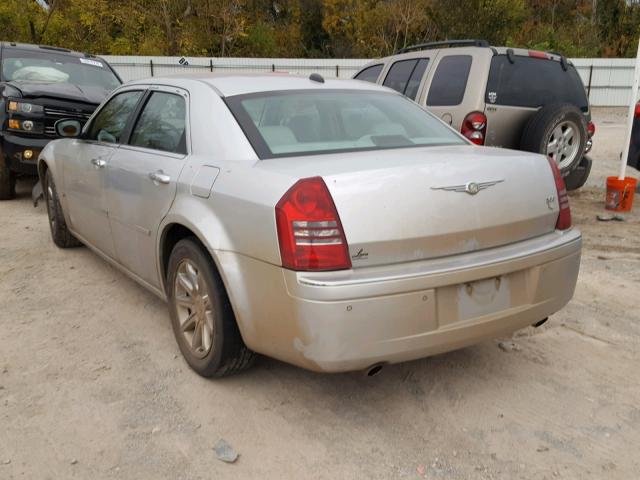 2C3AA63H45H576705 - 2005 CHRYSLER 300C SILVER photo 3