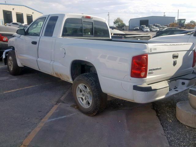 1D7HE42K07S205820 - 2007 DODGE DAKOTA SLT WHITE photo 3