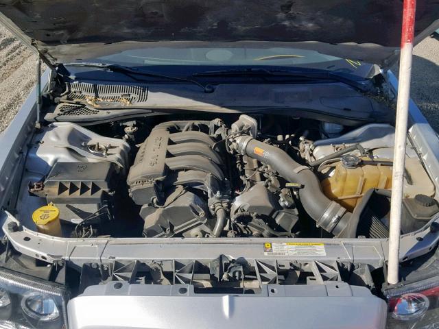 2C3JA43R65H627599 - 2005 CHRYSLER 300 SILVER photo 7