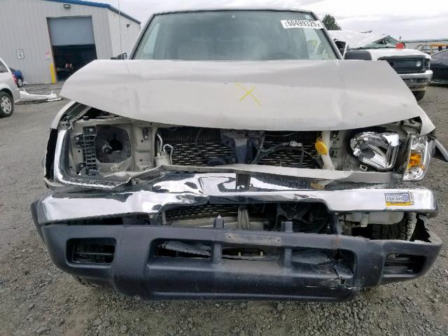 1N6ED27T9YC366861 - 2000 NISSAN FRONTIER C SILVER photo 9