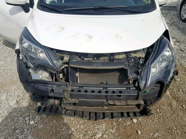 3N1CE2CP9HL380735 - 2017 NISSAN VERSA NOTE WHITE photo 9