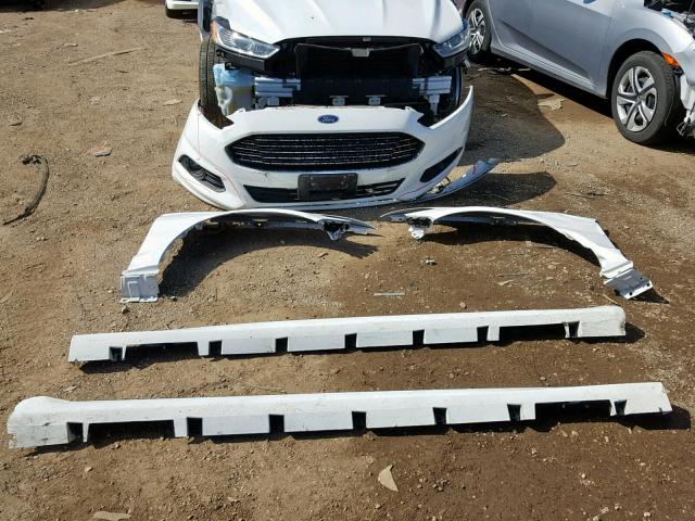 3FA6P0HD6ER312589 - 2014 FORD FUSION SE WHITE photo 9