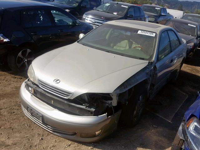 JT8BF28G910322558 - 2001 LEXUS ES 300 TAN photo 2