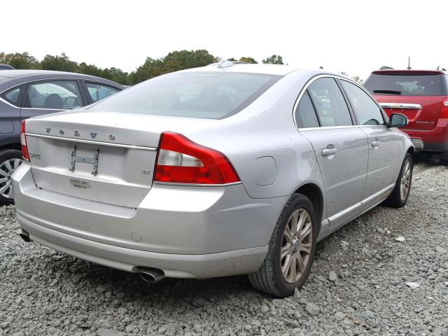 YV1982AS1A1118902 - 2010 VOLVO S80 3.2 SILVER photo 4