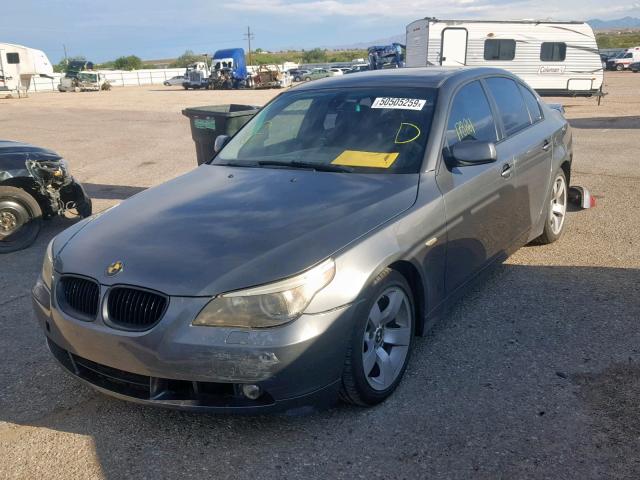 WBANE53507CW61545 - 2007 BMW 525 I GRAY photo 2