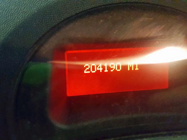 2G2WP522941300619 - 2004 PONTIAC GRAND PRIX WHITE photo 8