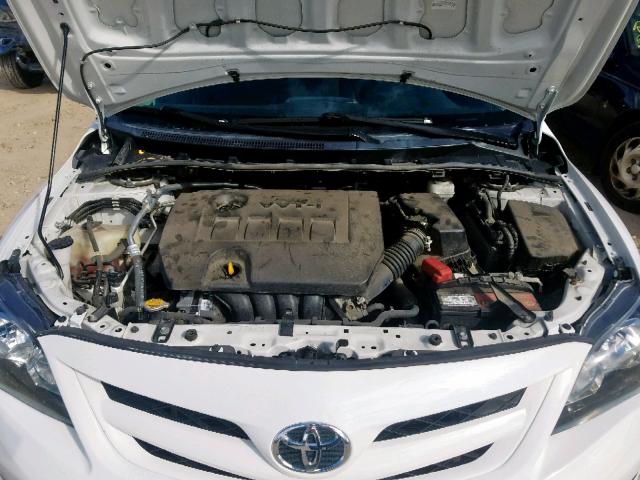 2T1BU4EE4BC740104 - 2011 TOYOTA COROLLA BA WHITE photo 7