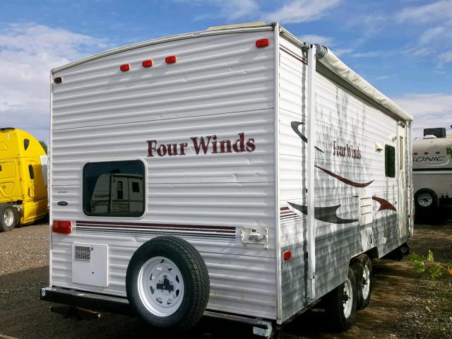 47CTFEK287M430402 - 2007 THOR FOURWINDS WHITE photo 4