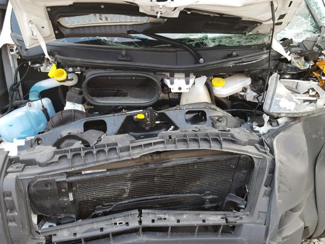 3C6URVJG7JE102802 - 2018 RAM PROMASTER 白色 照片 7