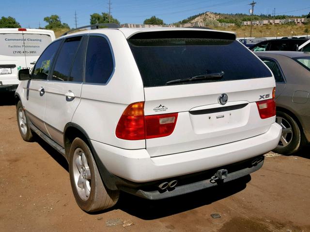 5UXFB33523LH42840 - 2003 BMW X5 4.4I WHITE photo 3