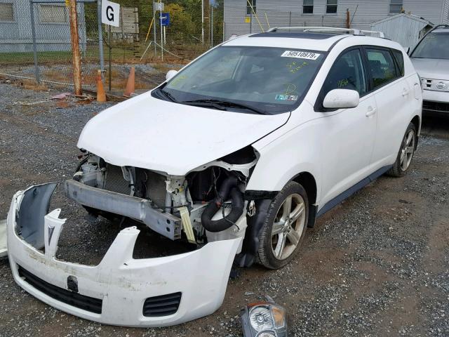 5Y2SM67059Z464397 - 2009 PONTIAC VIBE WHITE photo 2