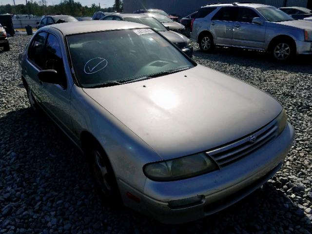 1N4BU31D8VC227383 - 1997 NISSAN ALTIMA XE GOLD photo 1