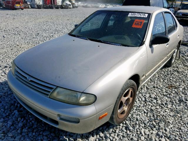 1N4BU31D8VC227383 - 1997 NISSAN ALTIMA XE GOLD photo 2