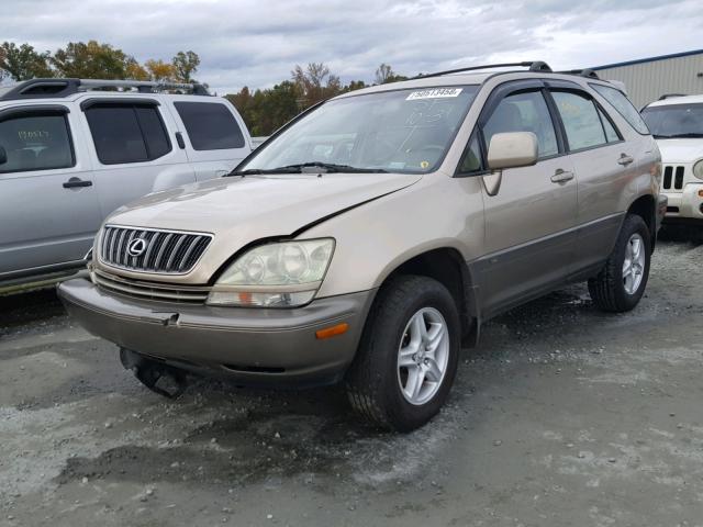 JTJGF10U530150080 - 2003 LEXUS RX 300 GOLD photo 2