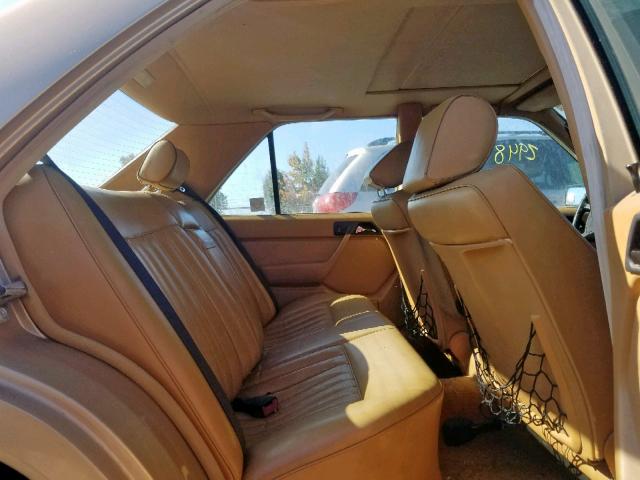 WDBEA30D3JA754186 - 1988 MERCEDES-BENZ 300 E GOLD photo 6