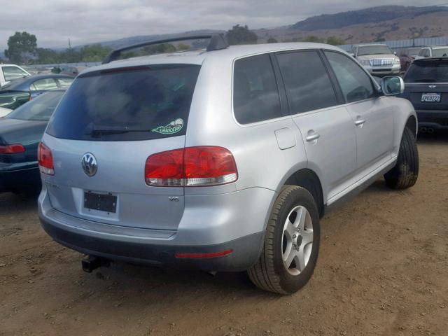 WVGZG77L15D025299 - 2005 VOLKSWAGEN TOUAREG 3. GRAY photo 4