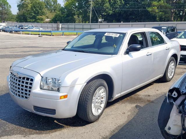 2C3KA43RX7H748224 - 2007 CHRYSLER 300 SILVER photo 2