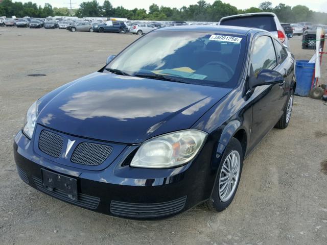1G2AL15F177379076 - 2007 PONTIAC G5 BLACK photo 2