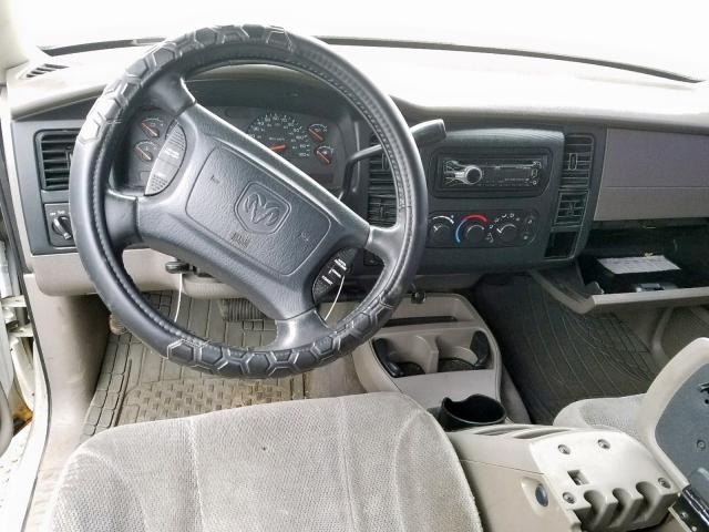 1D7HG38N64S574196 - 2004 DODGE DAKOTA QUA WHITE photo 9