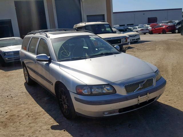 YV1SW53D711134089 - 2001 VOLVO V70 T5 TUR SILVER photo 1