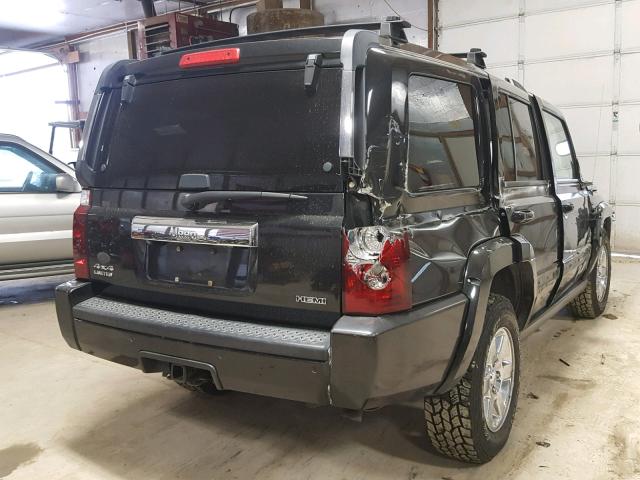 1J8HG58288C244290 - 2008 JEEP COMMANDER BLACK photo 4