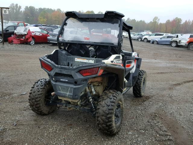 3NSVBA874FF437306 - 2015 POLARIS RZR S 900 WHITE photo 4