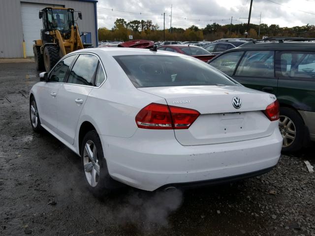 1VWBT7A32EC051925 - 2014 VOLKSWAGEN PASSAT SE WHITE photo 3