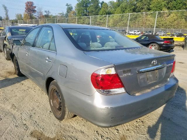 4T1BE30K95U569485 - 2005 TOYOTA CAMRY LE GRAY photo 3
