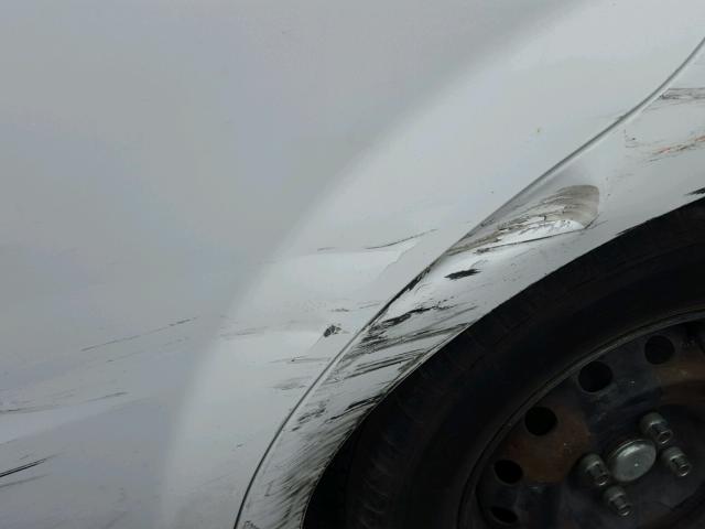 KL1TD56658B106123 - 2008 CHEVROLET AVEO BASE Ақ фото 9