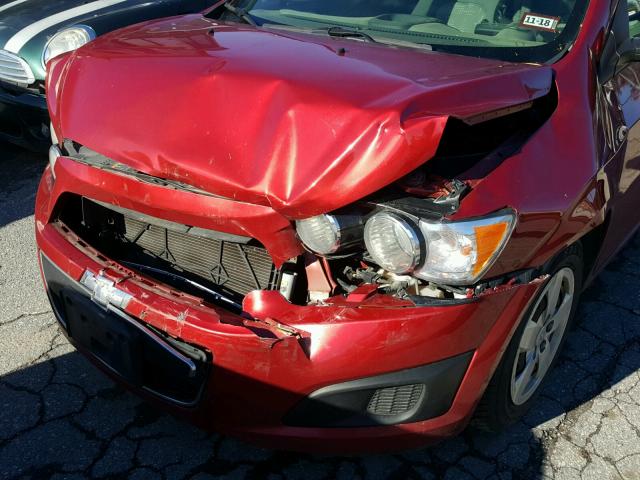 1G1JA5SG6D4242615 - 2013 CHEVROLET SONIC LS 红色 照片 9