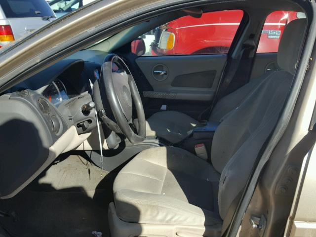 2G2WP522751158479 - 2005 PONTIAC GRAND PRIX GOLD photo 5