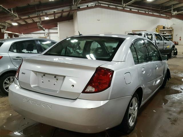 1G8AZ55F47Z106665 - 2007 SATURN ION LEVEL SILVER photo 4