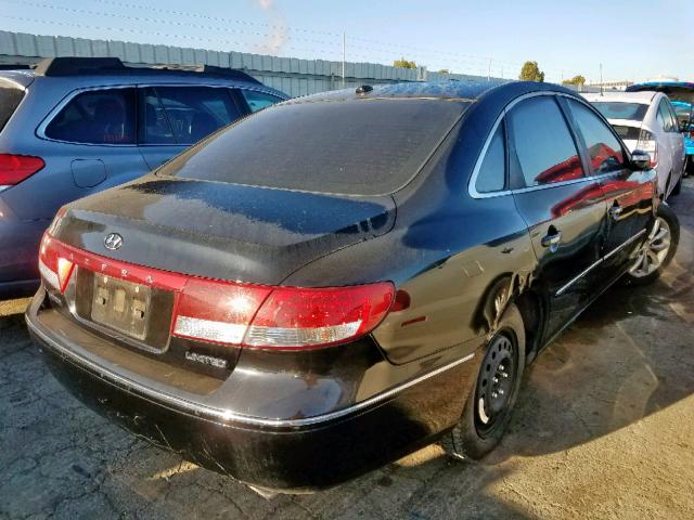 KMHFC46F48A319133 - 2008 HYUNDAI AZERA SE BLACK photo 4