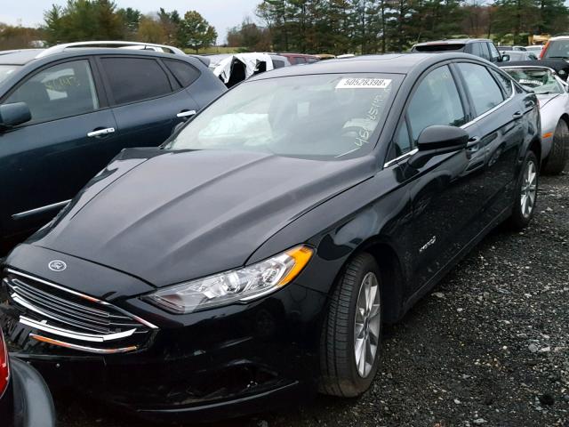 3FA6P0LU0HR315533 - 2017 FORD FUSION SE BLACK photo 2