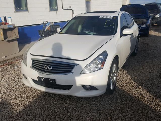 JN1CV6AR4DM753756 - 2013 INFINITI G37 WHITE photo 2