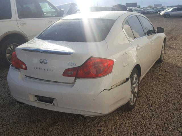 JN1CV6AR4DM753756 - 2013 INFINITI G37 WHITE photo 4