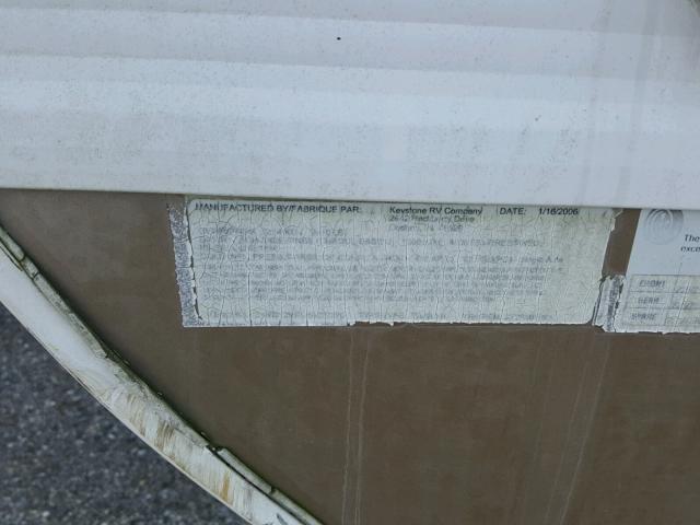 4YDT291266A227270 - 2006 KEYSTONE SPRINTER WHITE photo 10