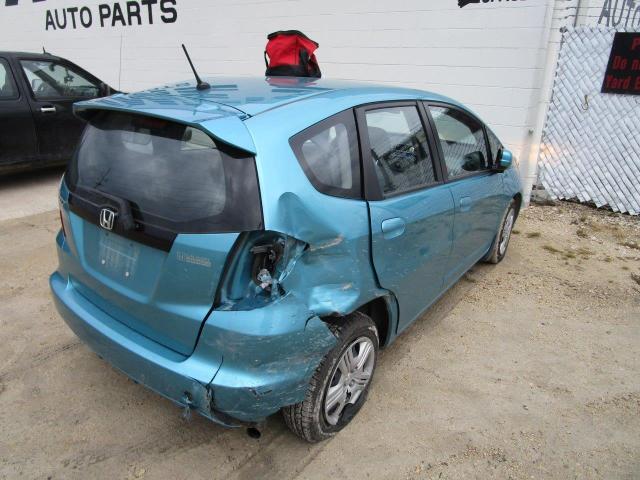 LUCGE8H50D3004273 - 2013 HONDA FIT LX TEAL photo 4