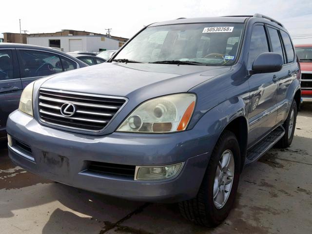 JTJBT20X550088105 - 2005 LEXUS GX 470 GRAY photo 2